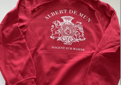 Sweat rouge avec logo blanc Albert de MUN